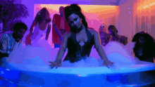 Demi Lovato Jacuzzi GIF - Demi Lovato Jacuzzi Seduce GIFs