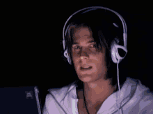 GIF