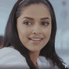 Deepika Padukone Bachna Ae Haseeno GIF - Deepika Padukone Bachna Ae Haseeno Deepika Smile GIFs