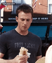 Movingchip It Herefree Acks.Gif GIF - Movingchip It Herefree Acks How Tf-does-he-look-good-eating Chris Evans GIFs