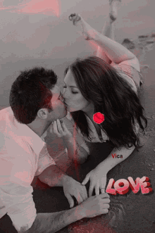 Romantic Love GIF - Romantic Love Kiss GIFs