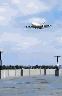 Aeroplane GIF - Aeroplane GIFs
