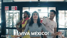 Viva México Ana Regadera GIF - Viva México Ana Regadera Ana De La Reguera GIFs