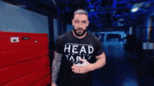 Spear City Acknowledge Spear City GIF - Spear City Acknowledge Spear City Roman Reigns GIFs