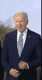 Biden What Wtf Lost Black Glasses Eh Np Problem GIF - Biden What Wtf Lost Black Glasses Eh Np Problem GIFs