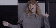 Taylor Swift Excited GIF - Taylor Swift Excited Dancing GIFs