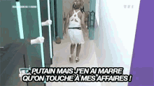 Putain Mais J'En Ai Marre Qu'On Touche à Mes Affaires! GIF - Jenaimarre Jam Marre GIFs