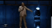 Kevin Hart Stand Up GIF - Kevin Hart Stand Up Comedy Show GIFs