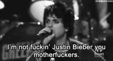 Im Not Fuckin Justin Bieber Billie Joe GIF - Im Not Fuckin Justin Bieber Billie Joe Billie Joe Armstrong GIFs