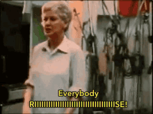 Elaine Stritch Everybody Rise GIF - Elaine Stritch Everybody Rise The Ladies Who Lunch GIFs