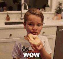 Wow Carson Crosby GIF - Wow Carson Crosby Claire And The Crosbys GIFs