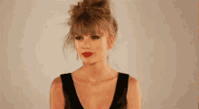 Taylor Swift Smile GIF - Taylor Swift Smile Picture GIFs