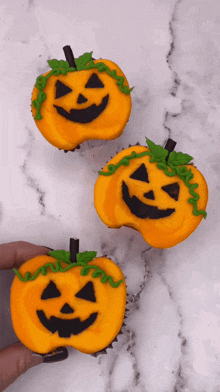 Pumpkin Cupcakes Dessert GIF