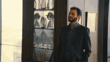 Arian Moayed Stewy Hosseini GIF - Arian Moayed Stewy Hosseini Succession GIFs