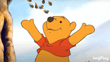Bees Winnie The Pooh GIF - Bees Winnie The Pooh Tigger Movie GIFs