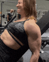 Dumbbell Muscle Woman GIF - Dumbbell Muscle Woman Vascularity GIFs