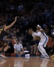 Melo Hot GIF - Melo Hot From GIFs