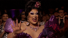 Bowing To You Salina Estitties GIF - Bowing To You Salina Estitties Rupaul’s Drag Race GIFs