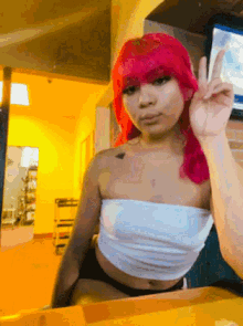 Peace Out GIF - Peace Out Pink GIFs