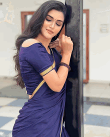 Saree Saree Girl GIF - Saree Saree Girl Saree Poses GIFs