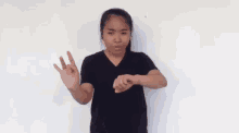 Ugly Sign Language Panget Sign Language GIF - Ugly Sign Language Panget Sign Language Pangit Sign Language GIFs