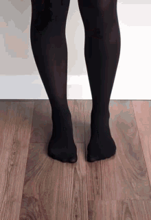 Brunette Stockings GIF - Brunette Stockings Short Skirt GIFs