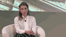 ملكه GIF - Queen Royalty Queen Rania GIFs