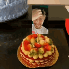 Lucas Viana Cake GIF - Lucas Viana Cake Birthday Cake GIFs