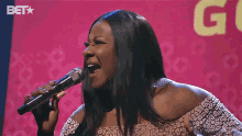 Singing Leandria Johnson GIF - Singing Leandria Johnson Super Bowl GIFs