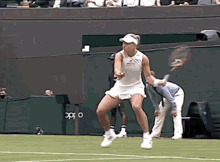 angelique kerber forehand tennis squat wta