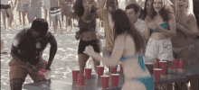 Joey King Party GIF - Joey King Party The Kissing Booth GIFs