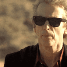 Peter Capaldi Doctor Who GIF - Peter Capaldi Doctor Who Doctor Disco GIFs