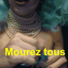 Drinks Free GIF - Drinks Free Mourez Tous GIFs