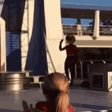 The Incredibles Mrs Incredible GIF - The Incredibles Mrs Incredible Tripped GIFs