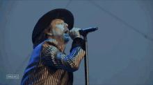 Turning The Black Crowes GIF - Turning The Black Crowes Stagecoach GIFs