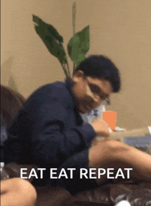 Hungry Eating GIF - Hungry Eating Pizza GIFs