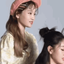 Gowon Loona GIF - Gowon Loona Gowonss GIFs