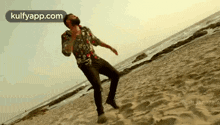 Me Without Reason Dancing In Sand.Gif GIF - Me Without Reason Dancing In Sand Ram Ram Pothineni GIFs