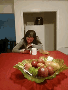 Cellphone Busy GIF - Cellphone Busy Table GIFs