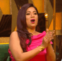 Shreya Ghoshal Cheering GIF - Shreya Ghoshal Cheering Clapping Hands GIFs