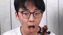 Twosetviolin Shocked GIF - Twosetviolin Violin Shocked GIFs