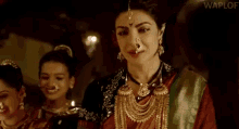 बॉलीवुड प्रियंका चोपड़ा मस्त GIF - Bollywood Priyanka Chopra Badhiya GIFs