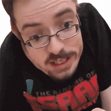 eat ricky berwick chow in dig in