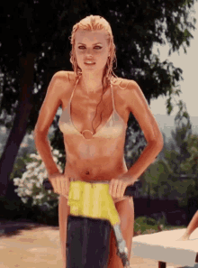 Sophie Monk Bounce GIF - Sophie Monk Bounce Boobs GIFs