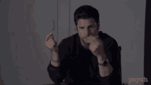 Shawn Spencer James Roday GIF - Shawn Spencer James Roday Point GIFs