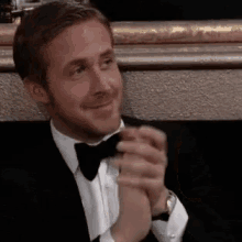 Ryan Gosling Clap GIF - Ryan Gosling Clap Clapping GIFs