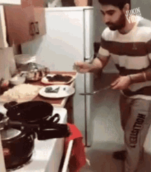 Sizzling Grease Cooking GIF - Sizzling Grease Cooking Step Away GIFs