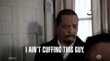I Aint Cuffing This Guy Cuffing GIF - I Aint Cuffing This Guy Cuffing I Wont Arrest This Guy GIFs