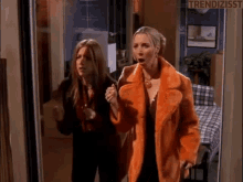 My Eyes Cant Unsee GIF - My Eyes Cant Unsee Phoebe GIFs
