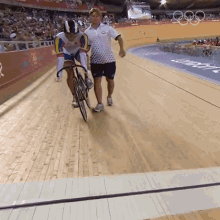 At The Starting Line Hersony Canelon GIF - At The Starting Line Hersony Canelon Olympics GIFs